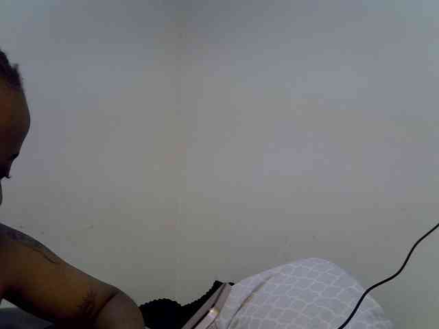 LAESTY webcam