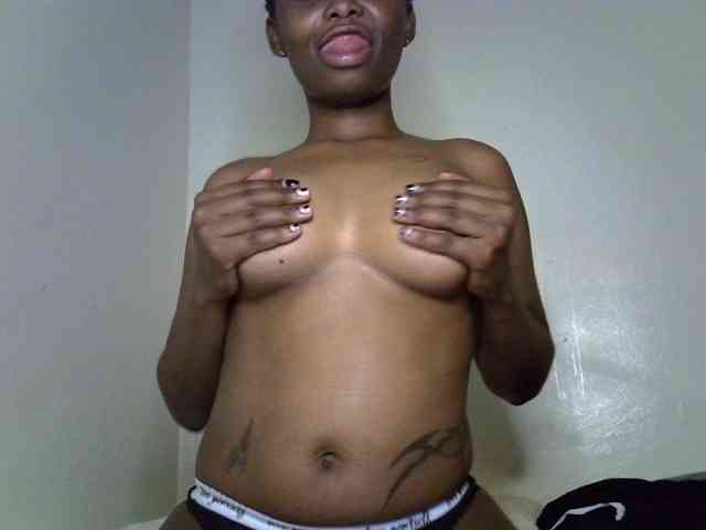 LAESTY Live Webcam on BongaCams