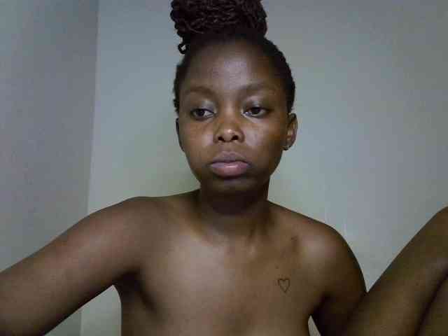 LAESTY Live Webcam on BongaCams