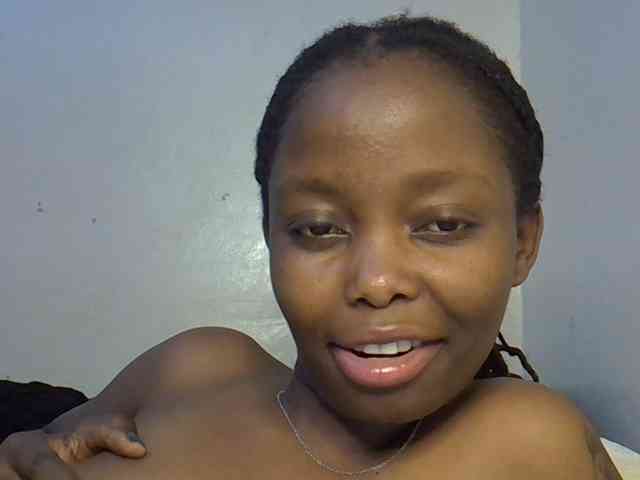 LAESTY Live Webcam on BongaCams