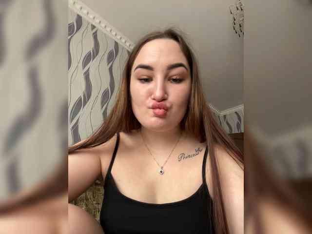 Elaine-Bell Live Webcam on BongaCams