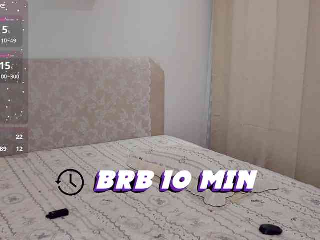 SlowlyLolly44 webcam