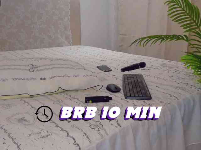 SlowlyLolly44 webcam