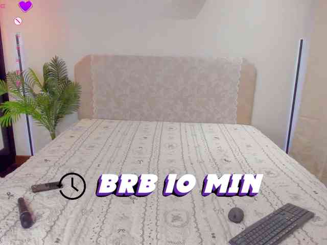 SlowlyLolly44 webcam