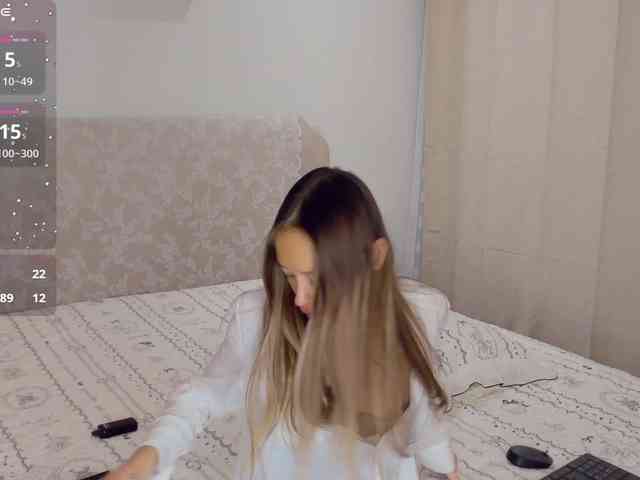 SlowlyLolly44 webcam