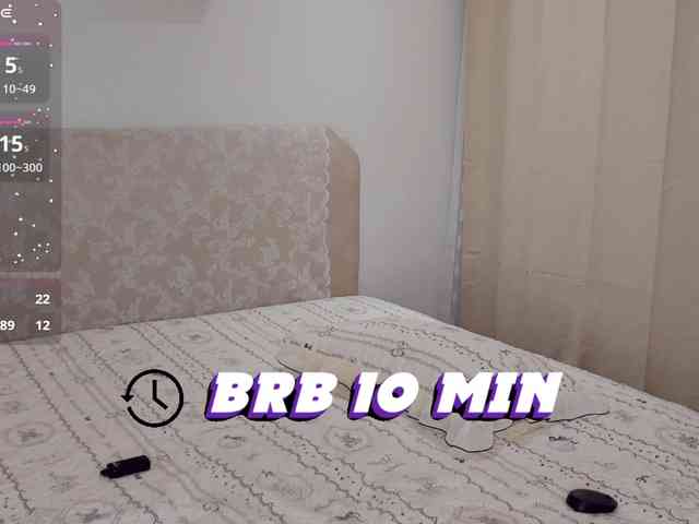 SlowlyLolly44 webcam