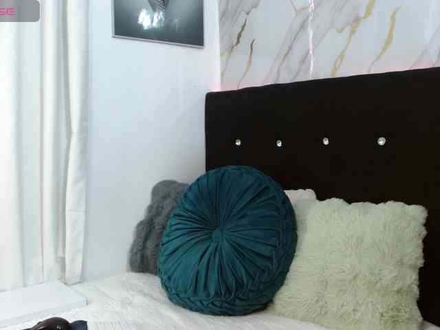 Electra-24 Live Webcam on BongaCams