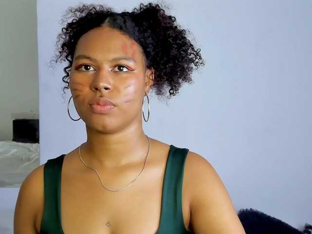 tatianasquirthot's BongaCams show and profile