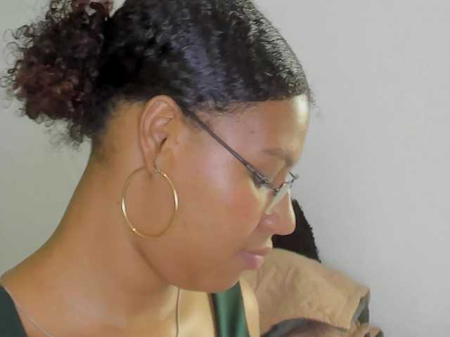 tatianasquirthot's BongaCams show and profile