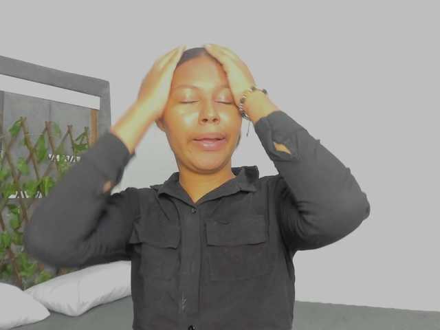 tatianasquirthot's BongaCams show and profile