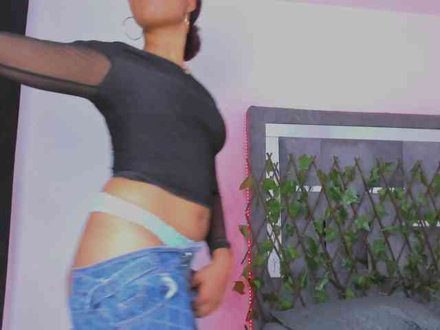 tatianasquirthot webcam