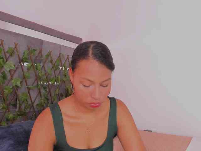 tatianasquirthot webcam