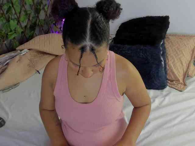 tatianasquirthot webcam