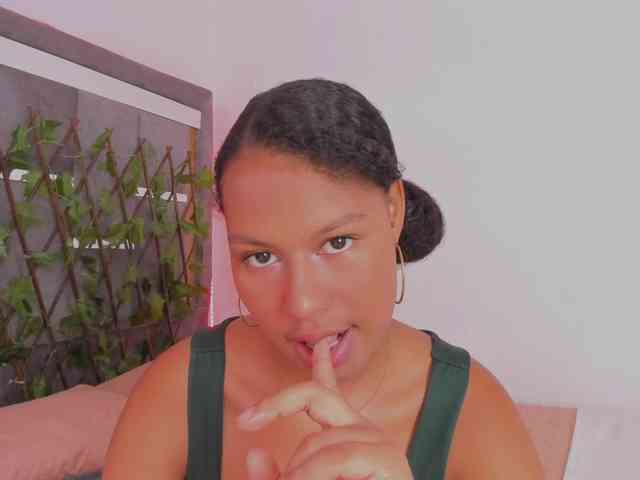 tatianasquirthot webcam