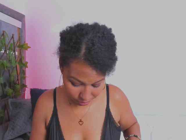 tatianasquirthot webcam