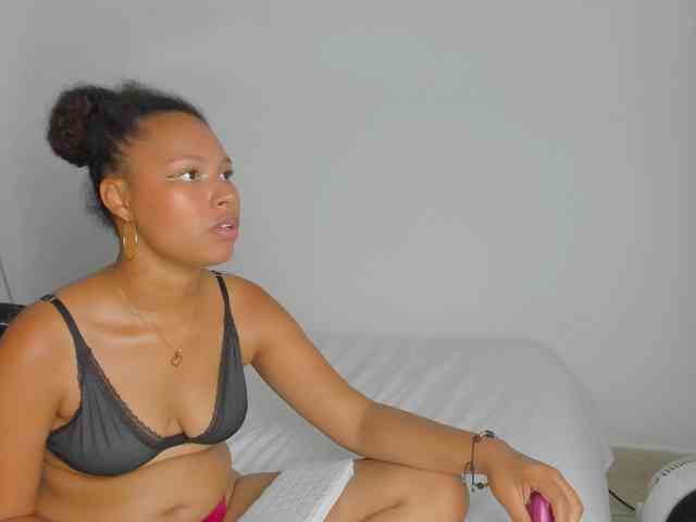 tatianasquirthot webcam