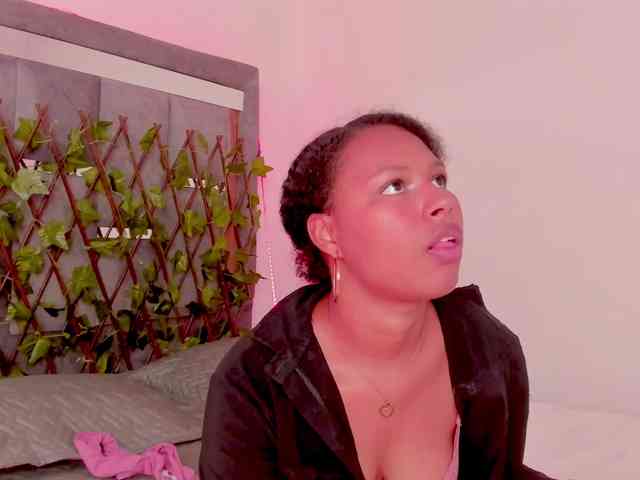 tatianasquirthot webcam