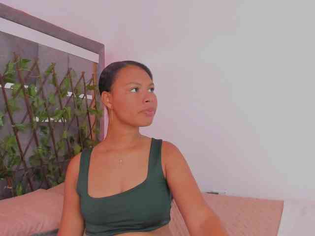 tatianasquirthot webcam