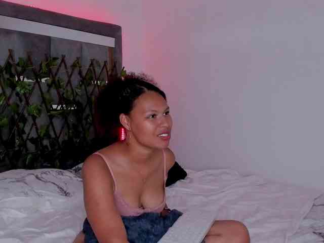 tatianasquirthot webcam