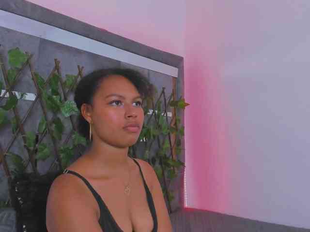 tatianasquirthot webcam