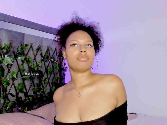 tatianasquirthot webcam