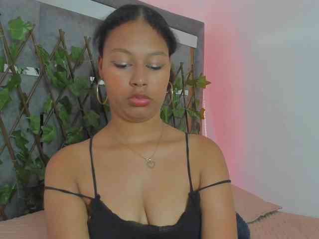 tatianasquirthot Live Webcam on BongaCams