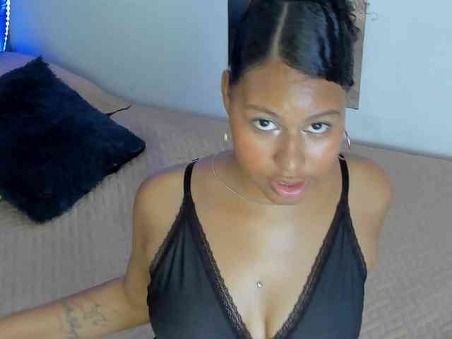 tatianasquirthot Live Webcam on BongaCams