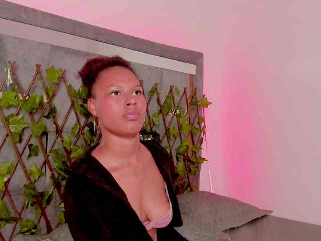 tatianasquirthot webcam