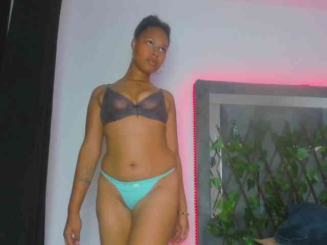 tatianasquirthot webcam