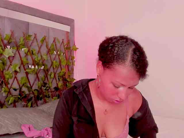 tatianasquirthot webcam