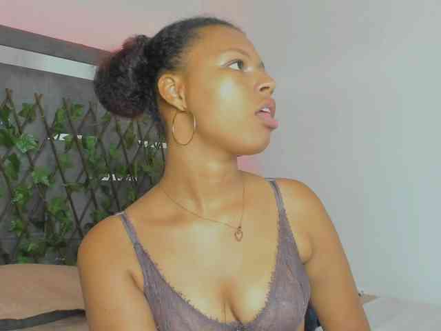 tatianasquirthot webcam