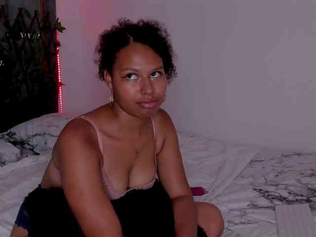 tatianasquirthot webcam