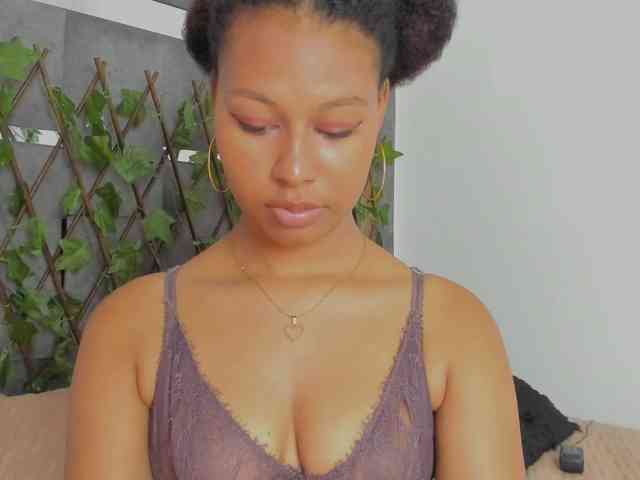 tatianasquirthot webcam