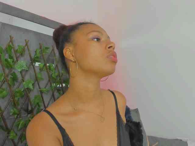 tatianasquirthot webcam