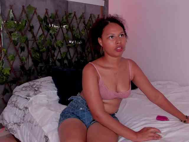 tatianasquirthot webcam