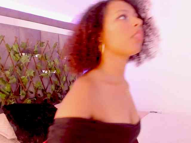 tatianasquirthot webcam