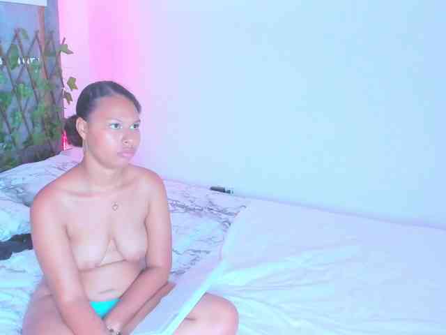 tatianasquirthot webcam