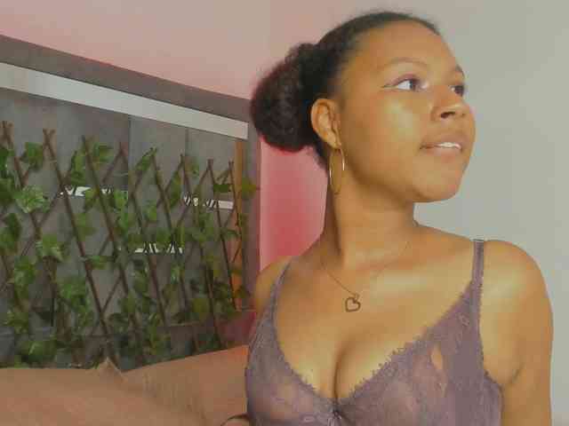 tatianasquirthot webcam