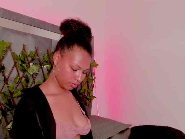 tatianasquirthot webcam