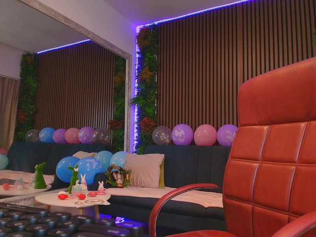 SelenaNextOn's BongaCams show and profile