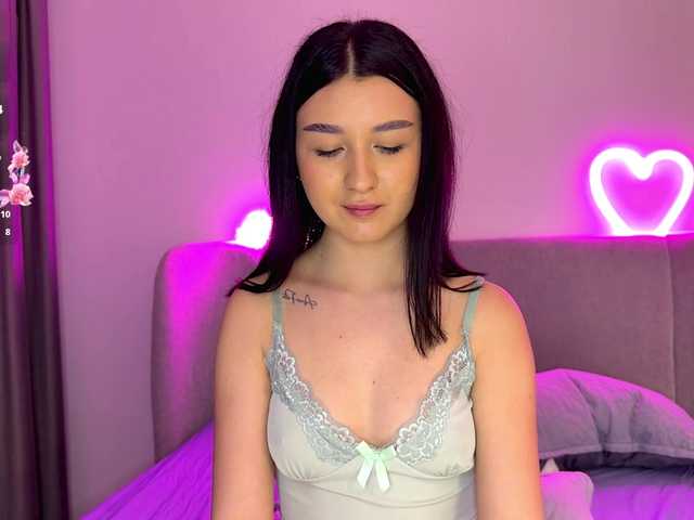 AngelNoire's BongaCams show and profile