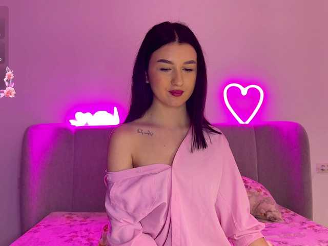 AngelNoire's BongaCams show and profile