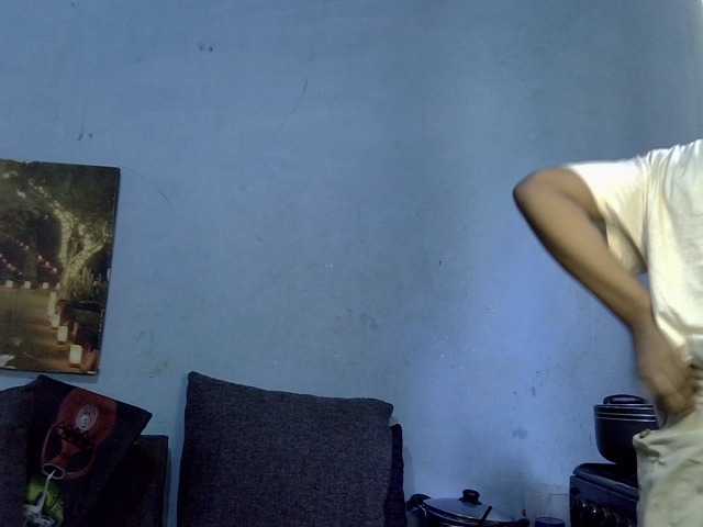 GoldenGoddess1's BongaCams show and profile