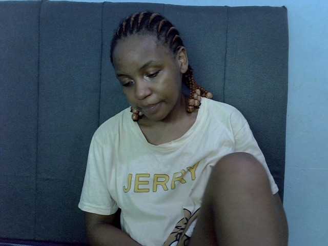 GoldenGoddess1's BongaCams show and profile