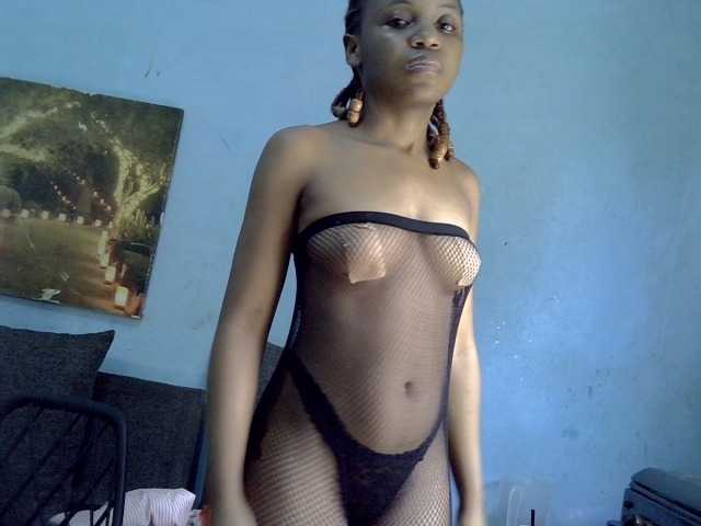 GoldenGoddess1's BongaCams show and profile