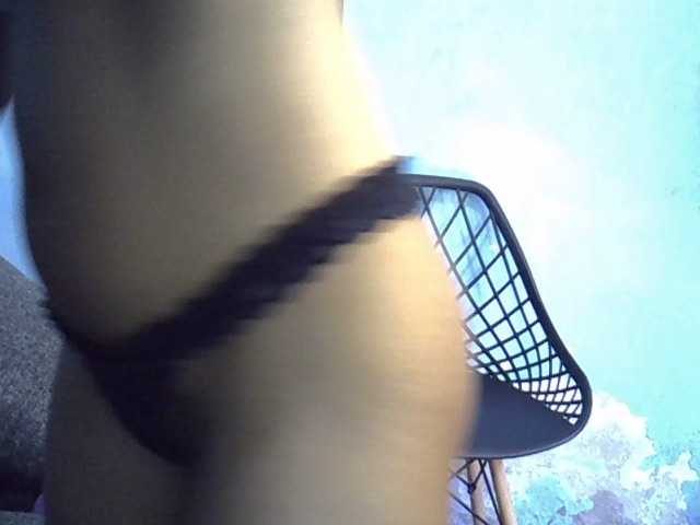 GoldenGoddess1 webcam