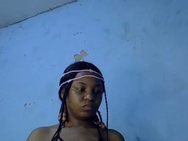 GoldenGoddess1's BongaCams show and profile