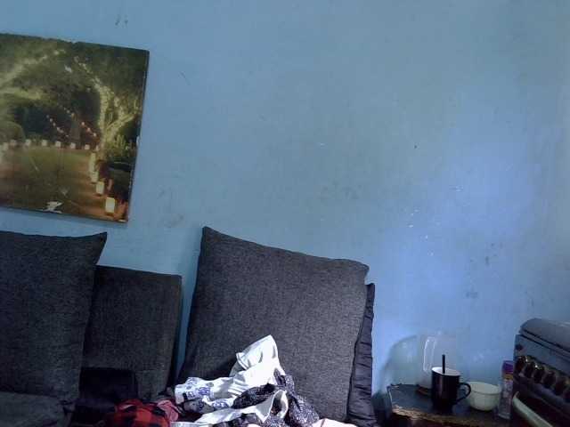 GoldenGoddess1's BongaCams show and profile