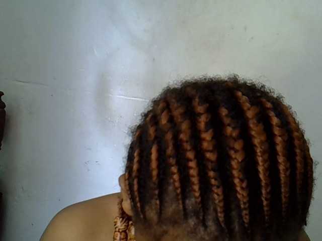 GoldenGoddess1's BongaCams show and profile