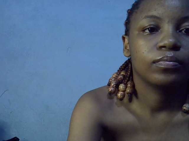 GoldenGoddess1's BongaCams show and profile